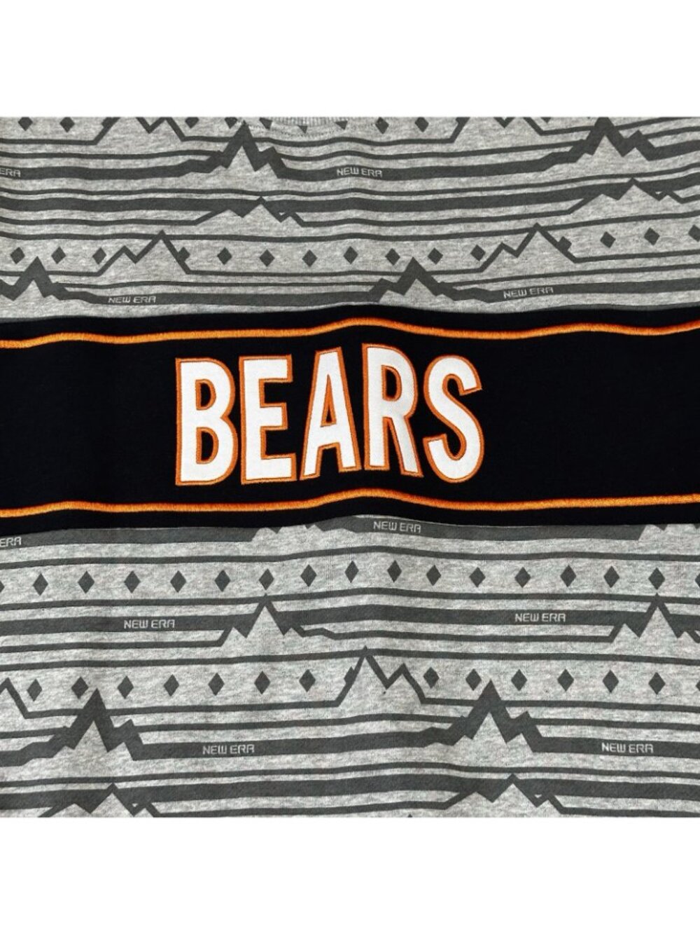 Chicago Bears Men Med Gray Aztec Fleece Crewneck Sweatshirt New Era NFL Pullover - Picture 4 of 8